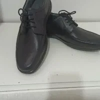 دوجفت کفش مشکی چرم با بند و بدون بند سایز42|کیف، کفش، کمربند|ورامین, ورامین|دیوار