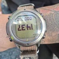 ساعت suunto d6i
