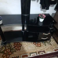 میزتلویزیون تمیزو سالم