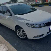 کیا سراتو ۲۰۰۰ آپشنال ۱۳۹۶