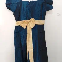 مقداری لباس درحدنونو|لباس|شیراز, مسلم|دیوار