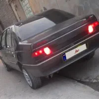 پژو 405 (خاصا جوان پسند)  بنزینی