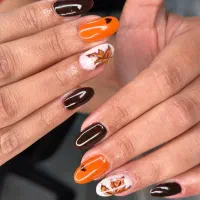 کاشت ناخن مدل ناخن برای آلبوم کاری مدل رایگان