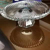 شیرینی خوری پایه دار