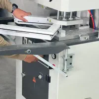 ساخت و نصب پنجره upvc