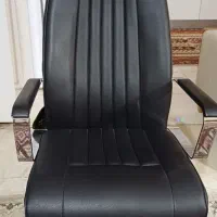 صندلی اداری تمام فول چرم چرخان