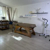 تخت و سرشور آنتیک