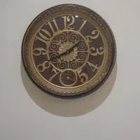 ساعت دیواری