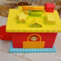 خانه جورچین اشکال|اسباببازی|رشت, پیرسرا|دیوار