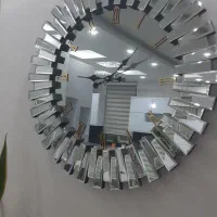 ساعت آینه ای