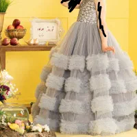 لباس مجلسی دخترانه|کفش و لباس بچه|شیراز, میانرود|دیوار