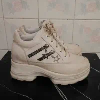 کفش دخترانه لژداربسیارشیک سایز. ۳۸.۳۹