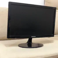 مانیتور Samsung S19C150F سایز 19 اینچ سالم و تمیز