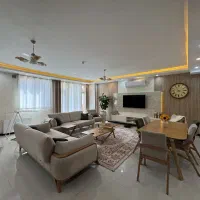 فروش واحد ۳ خواب مستر، لوکس و نورگیر بینظیر