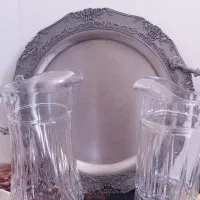 سرویس چینی صبحانه.پارچ و سینی|ظروف سرو و پذیرایی|خرم‌آباد, |دیوار