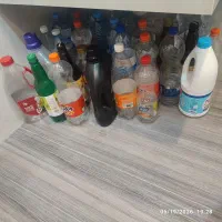 انواع بطریهای شیشه ای و پلاستیکی خالی