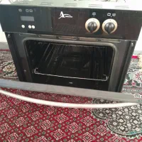 فر توکار جهیزیه هست اصلا استفاده نشده گازیه|اجاق گاز و لوازم برقی پختوپز|پارسآباد, |دیوار