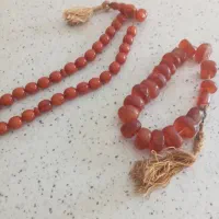 دوعددتسبیح قدمت بالای ۹۰سال