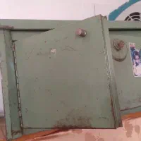 میز قدیمی