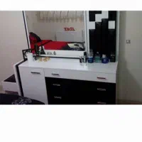 سرویس خواب|تخت و سرویس خواب|اصفهان, باغ فردوس|دیوار