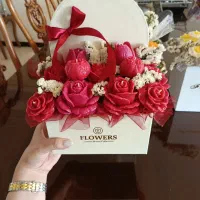 باکس گل های جاودانه