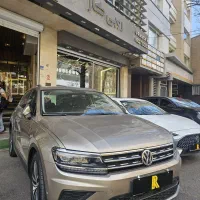 تیگوان ۲۰۱۸ بژ بدون رنگ شدگی در حد Tiguan