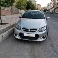 کوییک R