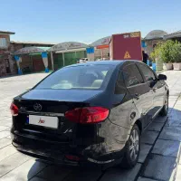 جک j4