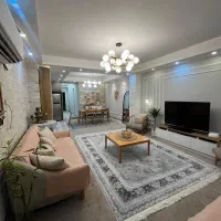 فروش-اپارتمان-همکف-کارکنان