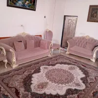 مبل و میز نهار خوری