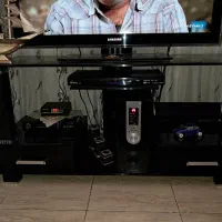 میز تلوزیون و سینما خانواده