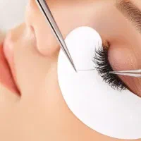 مژه کار حرفه ای