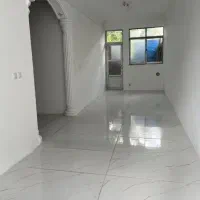 ویلایی / ۱۳۰ متری/فول باسازی شده/پارکینگ