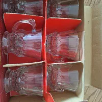 استکان 6 عدد نو می باشد باجعبه