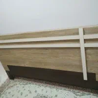 تاج تخت ۲ نفره به همراه ۲ عدد پاتختی و۲عدد کلاف