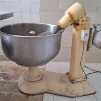 خمیرگیر ۶۰ کیلویی