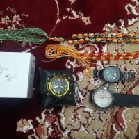 ساعت و ایرپاد و تسبیح خوشگل
