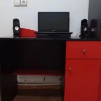 کمد و میز تحریر