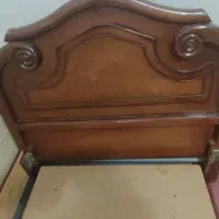 تخت‌خواب‌تک‌نفره