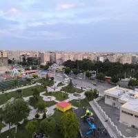 185 متری 3 خوابه / ویو رو به باغهای الهیه / رسا 17|فروش آپارتمان|مشکیندشت, |دیوار