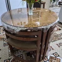 میز ناهارخوری کم جا