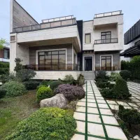 کد۰۰۳۷۰ویلا سوپرلوکس۷۰۰ متری/باسند مدارک