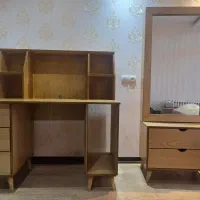 میز تحریر و میز اینه