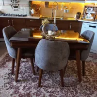 میز نهارخوری