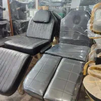 تخت تتو صندلی استاد کار