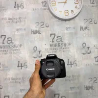 دوربین canon 1300d نو