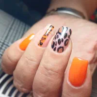 کاشت ناخن