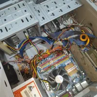 کیس کامپیوتر