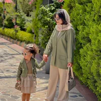 مدل برای عکاسی