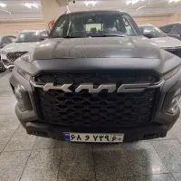 کی ام سی T9 تحویل همزمان با پیش درب نمایندگی